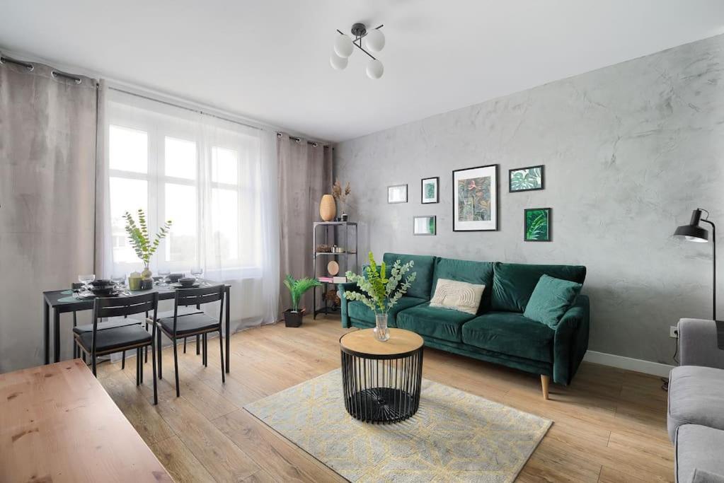 Ferienwohnung Urban Garden Hetmanska 3 Posen Exterior foto